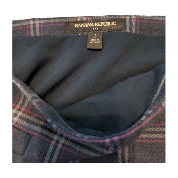 Preppy Banana Republic Gray Red Plaid Mini Skirt Size 2 - Picture 6 of 8